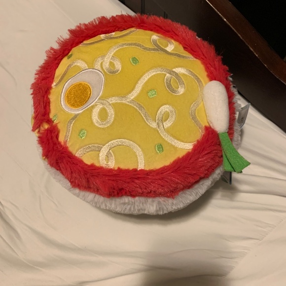 🍜 Squishable Mini Comfort Food Ramen – New with Tags 🍜 - Picture 2 of 10